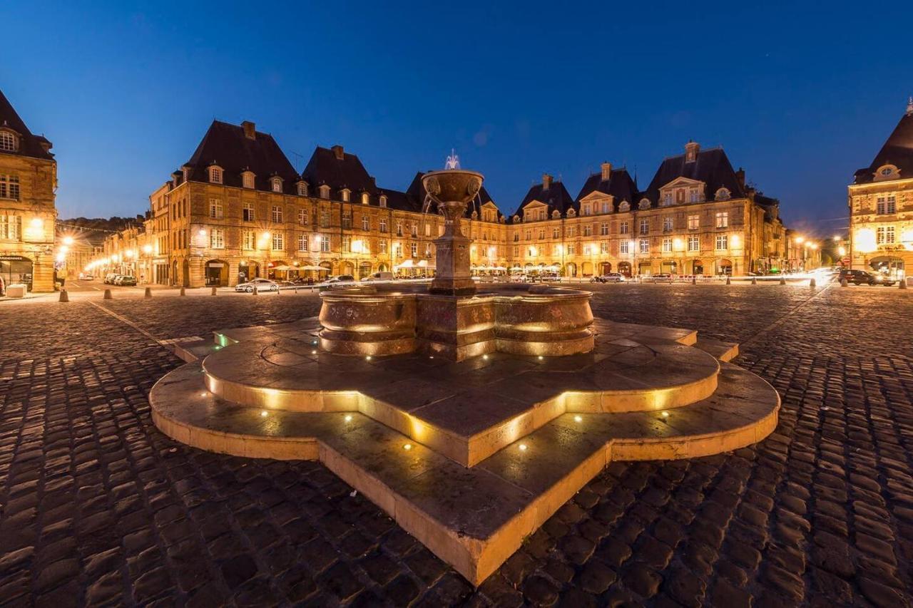 Chez Herve Et Nicky Charleville-Mezieres Bagian luar foto