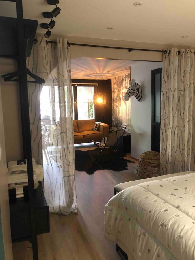 Chez Herve Et Nicky Charleville-Mezieres Bagian luar foto